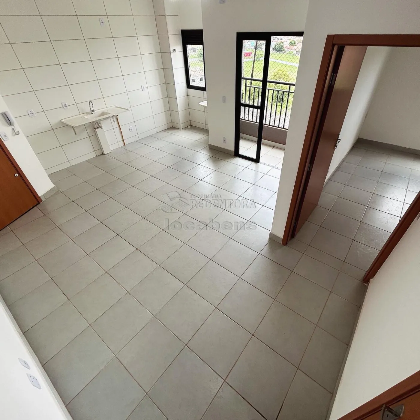 Comprar Apartamento / Padrão em São José do Rio Preto R$ 300.000,00 - Foto 1