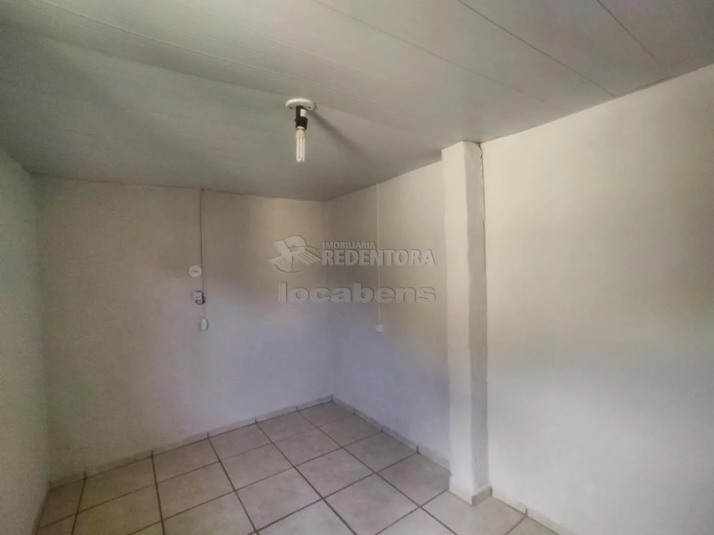 Alugar Casa / Padrão em São José do Rio Preto apenas R$ 800,00 - Foto 6