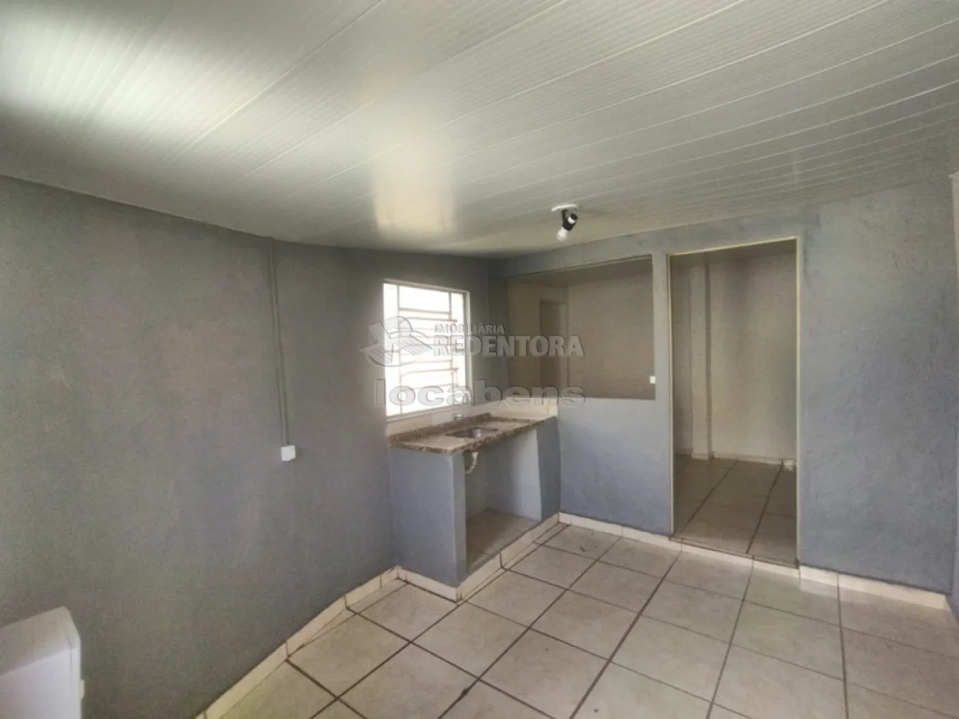 Alugar Casa / Padrão em São José do Rio Preto apenas R$ 800,00 - Foto 4