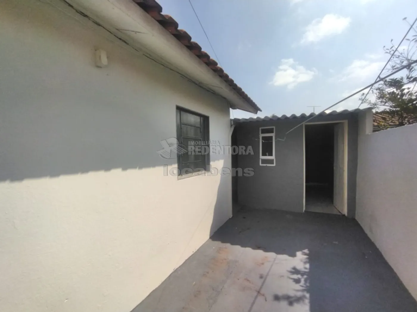 Alugar Casa / Padrão em São José do Rio Preto R$ 800,00 - Foto 10