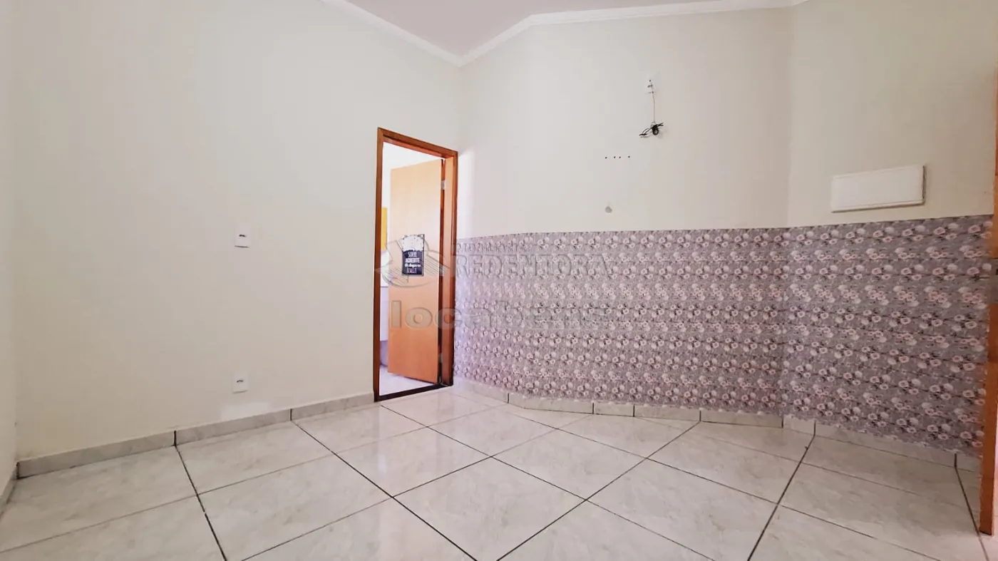 Alugar Casa / Padrão em São José do Rio Preto R$ 1.300,00 - Foto 14