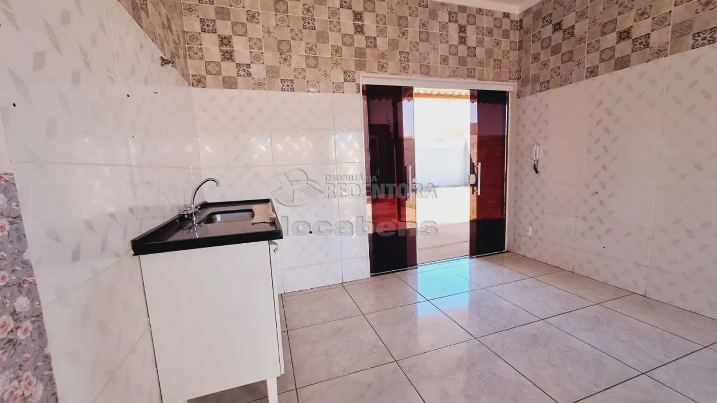 Alugar Casa / Padrão em São José do Rio Preto R$ 1.300,00 - Foto 23