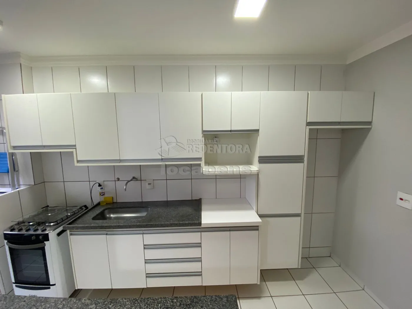 Apartamento para alugar com 2 quartos, 55m² - Foto 2