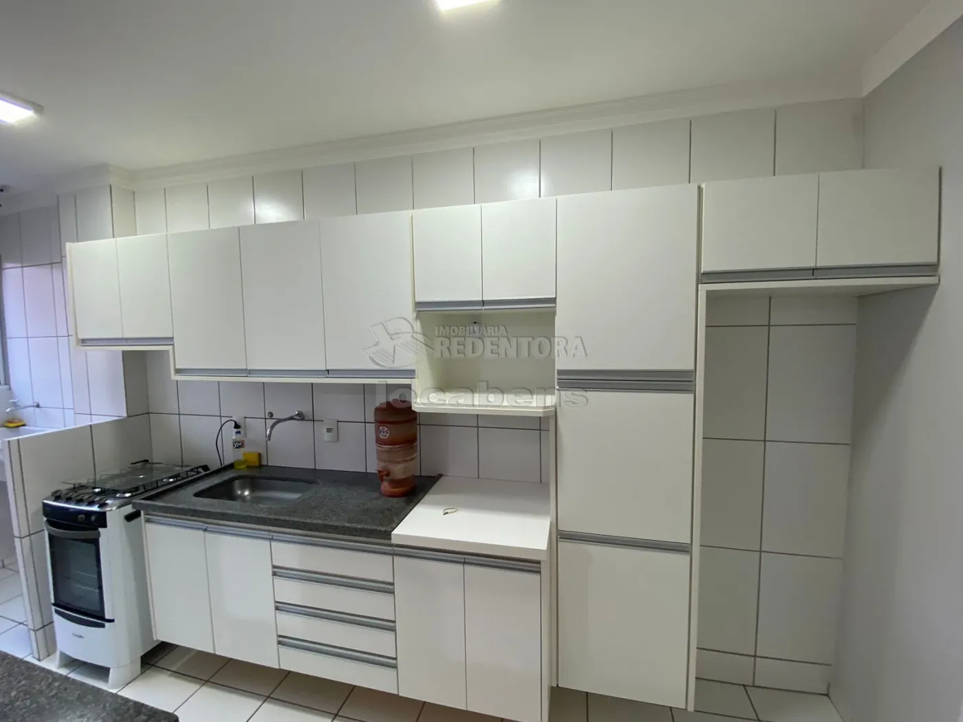 Apartamento para alugar com 2 quartos, 55m² - Foto 7