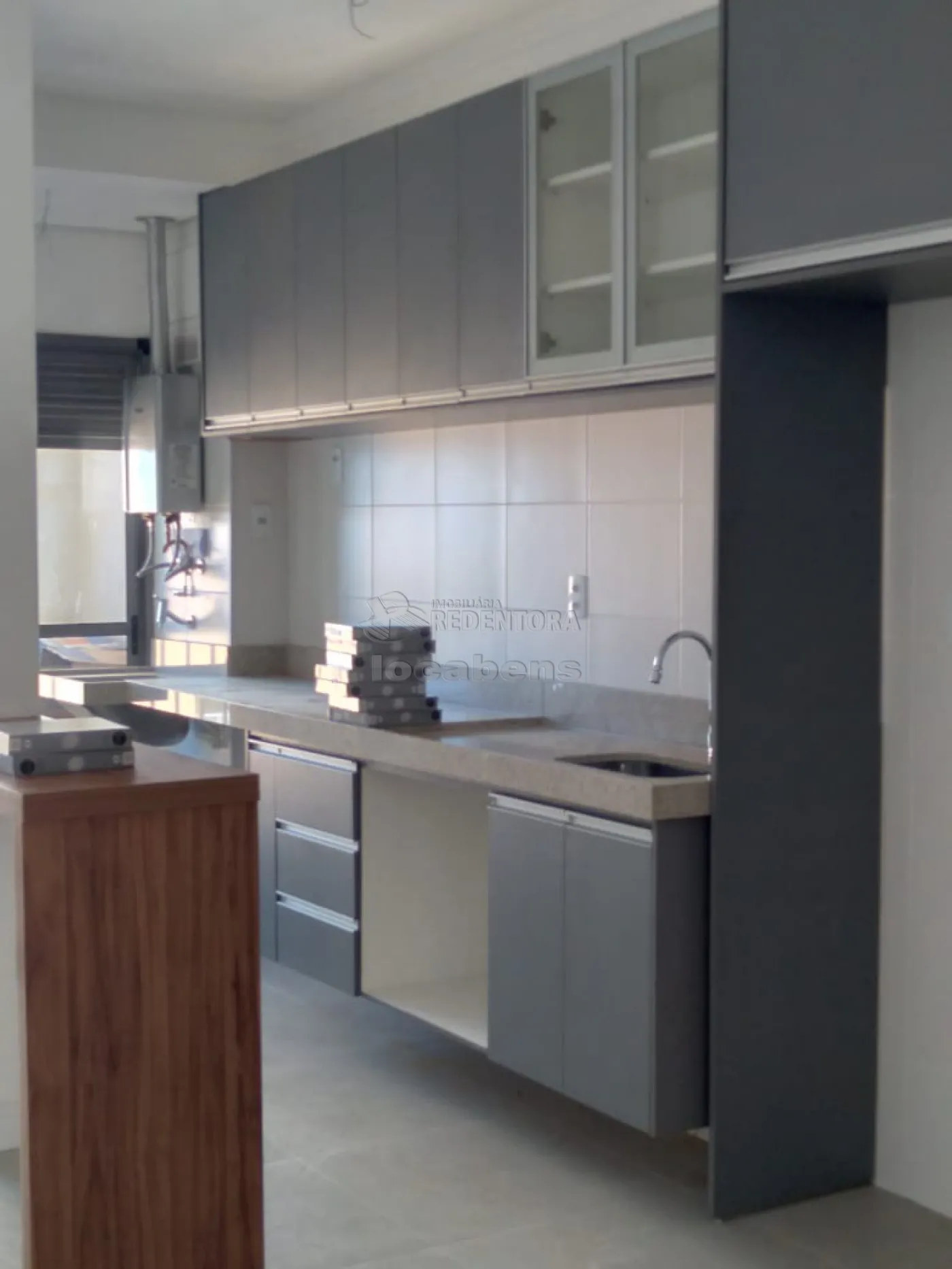 Alugar Apartamento / Padrão em São José do Rio Preto R$ 3.300,00 - Foto 2