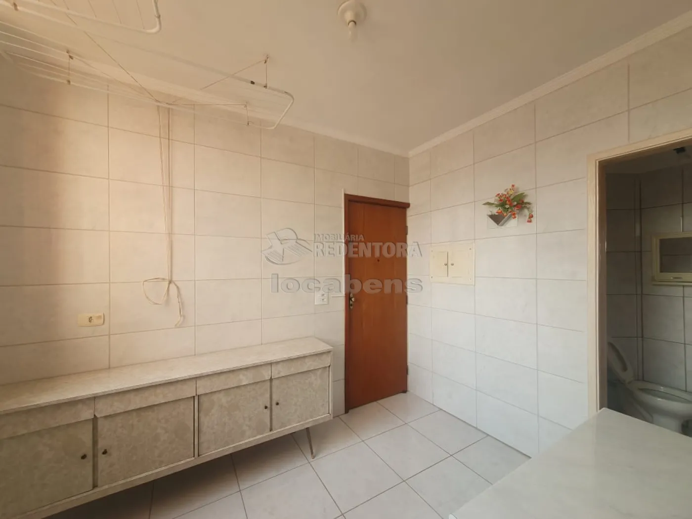 Alugar Apartamento / Padrão em São José do Rio Preto R$ 1.000,00 - Foto 8