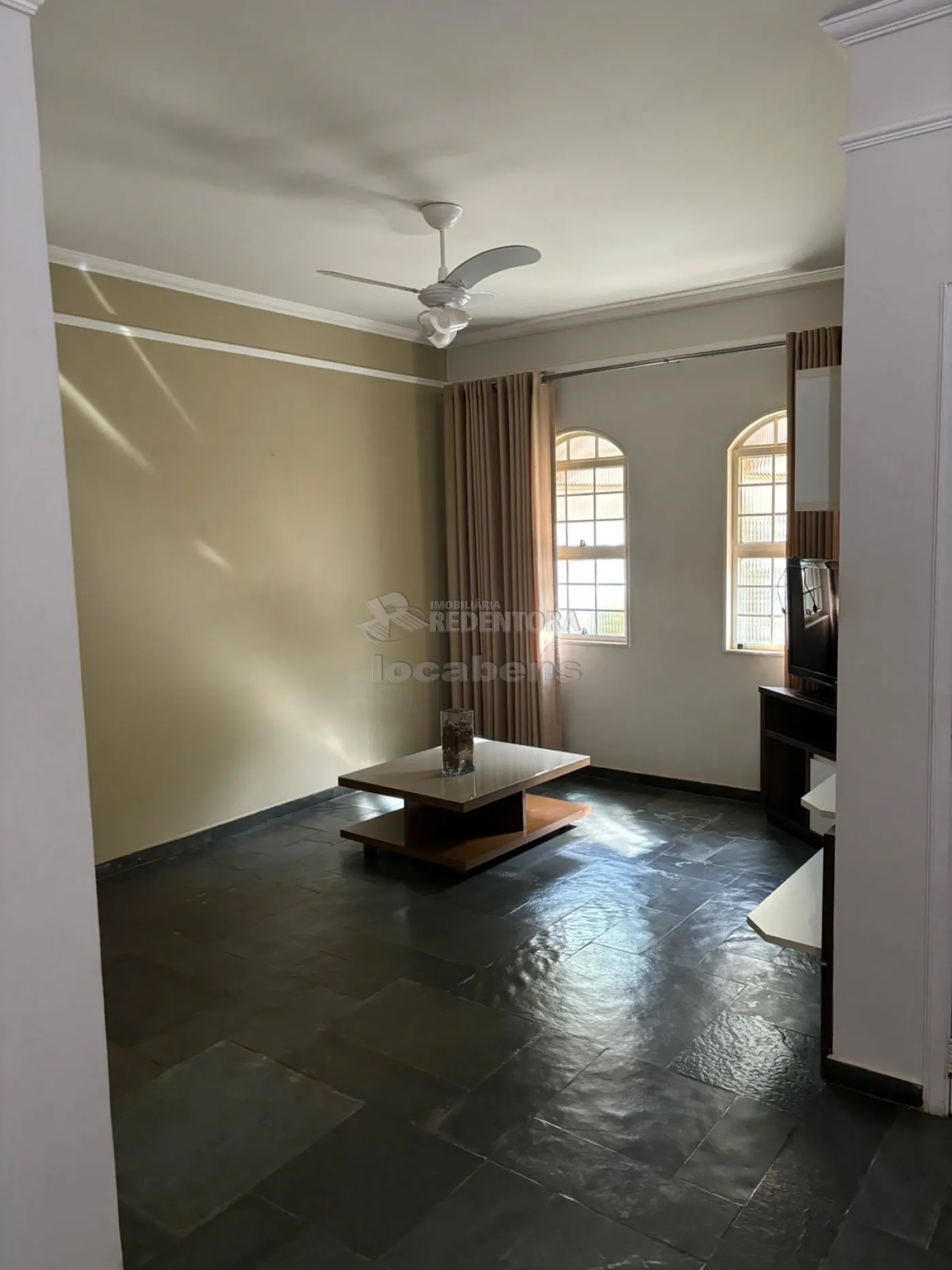 Comprar Casa / Padrão em Mirassol R$ 680.000,00 - Foto 1