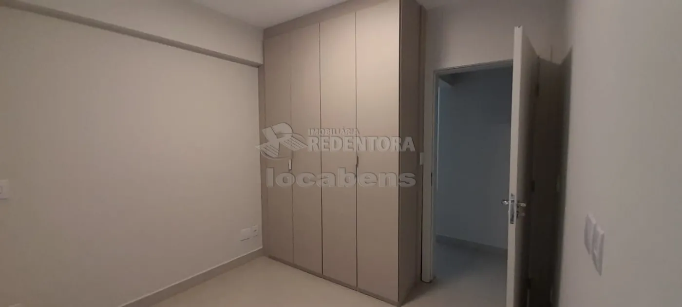 Alugar Apartamento / Padrão em São José do Rio Preto R$ 3.200,00 - Foto 9