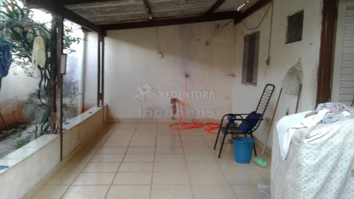 Comprar Casa / Padrão em São José do Rio Preto R$ 195.000,00 - Foto 2