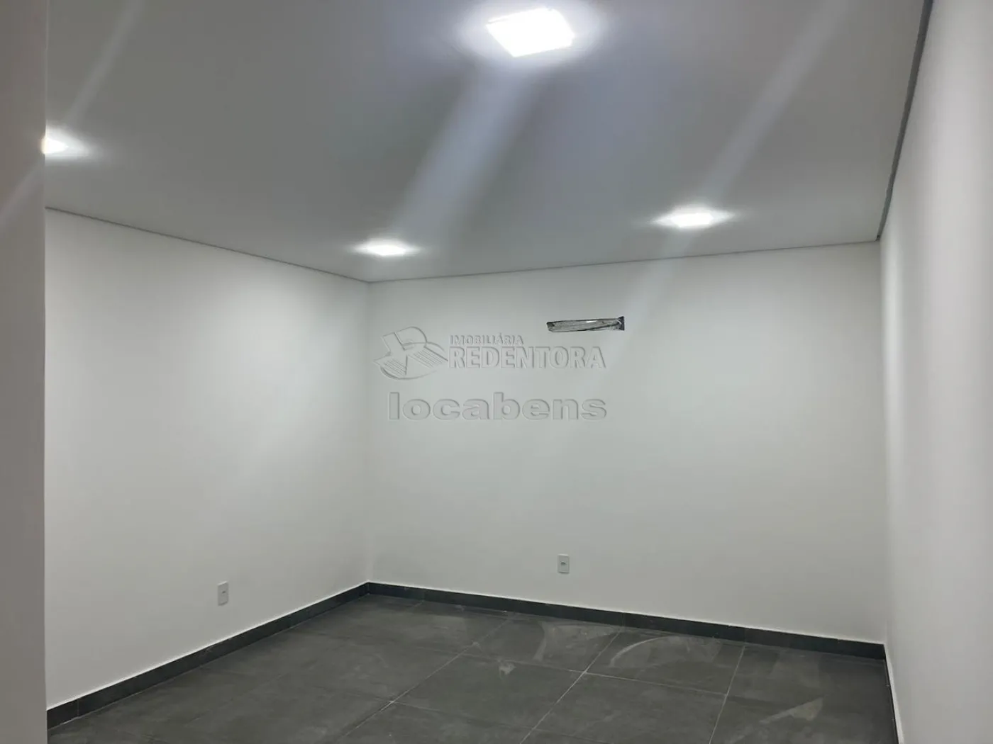 Alugar Comercial / Prédio Inteiro em São José do Rio Preto apenas R$ 7.700,00 - Foto 4