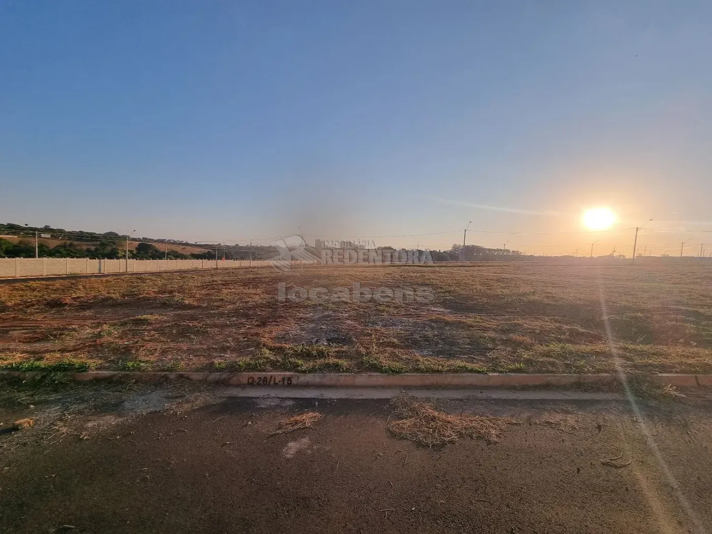 Comprar Terreno / Padrão em São José do Rio Preto R$ 265.000,00 - Foto 1