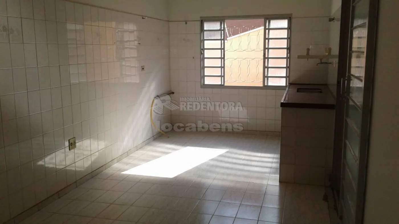 Comprar Casa / Padrão em São José do Rio Preto R$ 360.000,00 - Foto 9