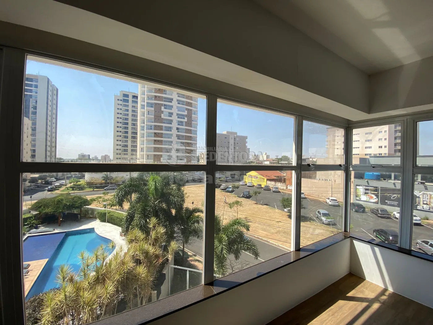 Alugar Apartamento / Studio em São José do Rio Preto R$ 2.000,00 - Foto 1