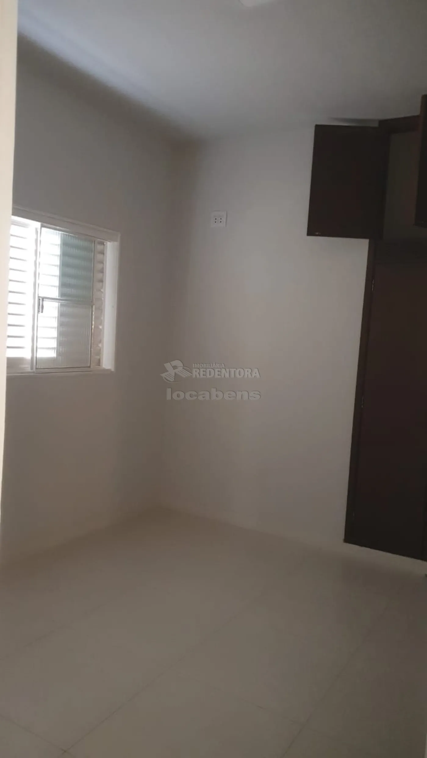 Alugar Casa / Padrão em São José do Rio Preto R$ 2.200,00 - Foto 8