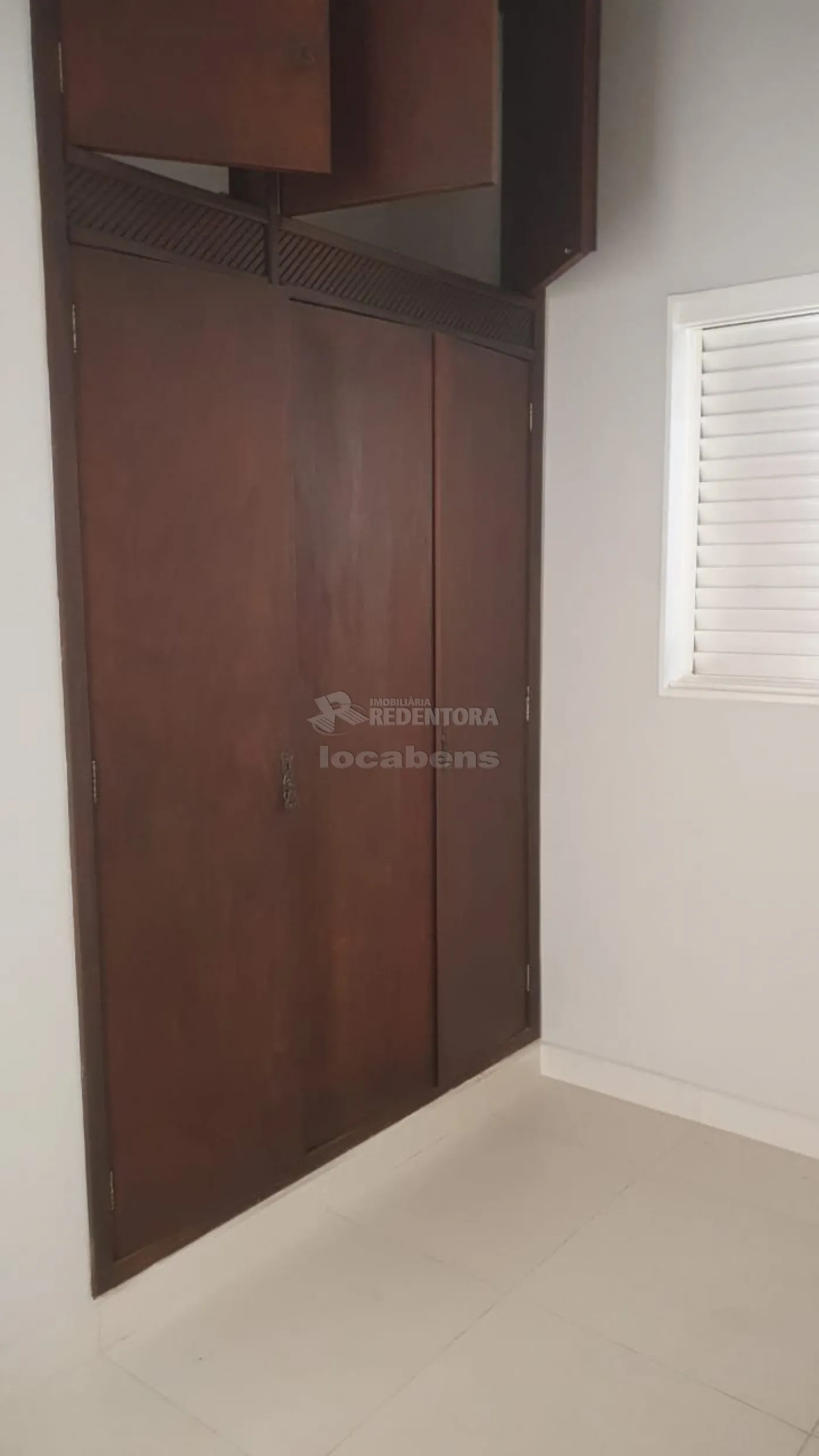 Alugar Casa / Padrão em São José do Rio Preto R$ 2.200,00 - Foto 10