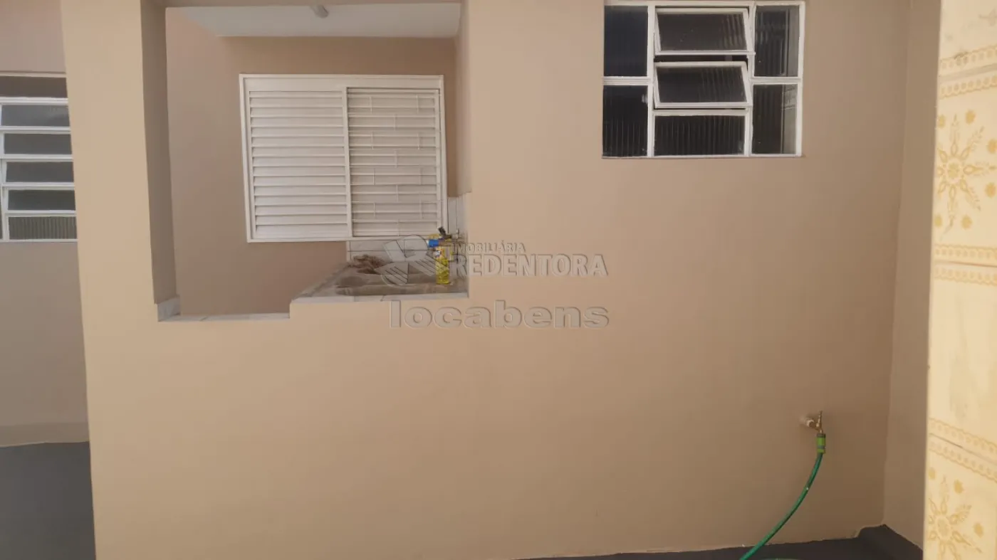 Alugar Casa / Padrão em São José do Rio Preto R$ 2.200,00 - Foto 13