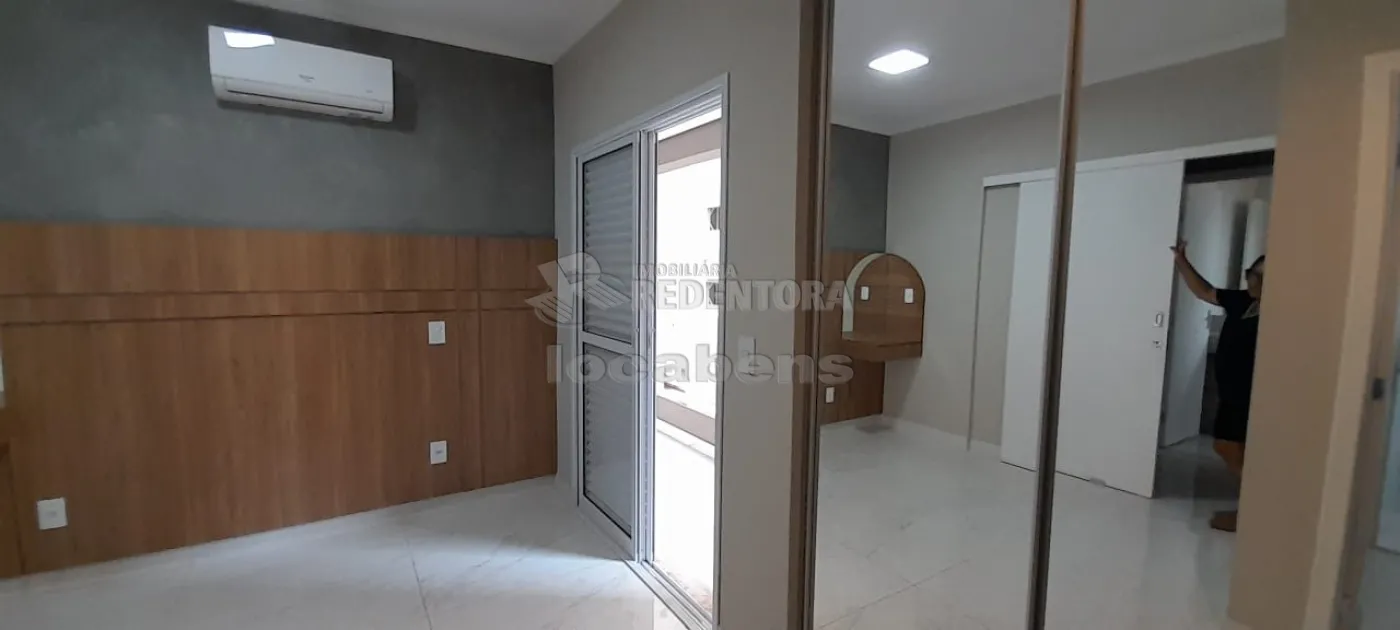 Alugar Apartamento / Padrão em São José do Rio Preto R$ 3.000,00 - Foto 12