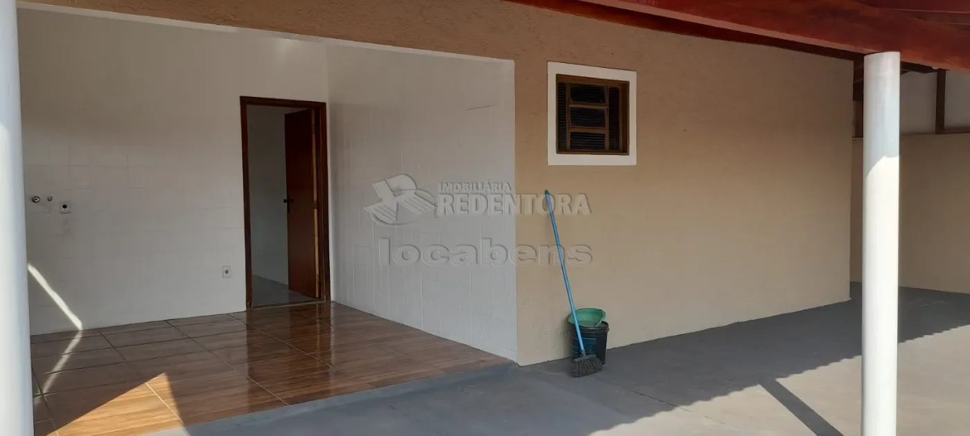 Alugar Casa / Padrão em São José do Rio Preto R$ 2.200,00 - Foto 12