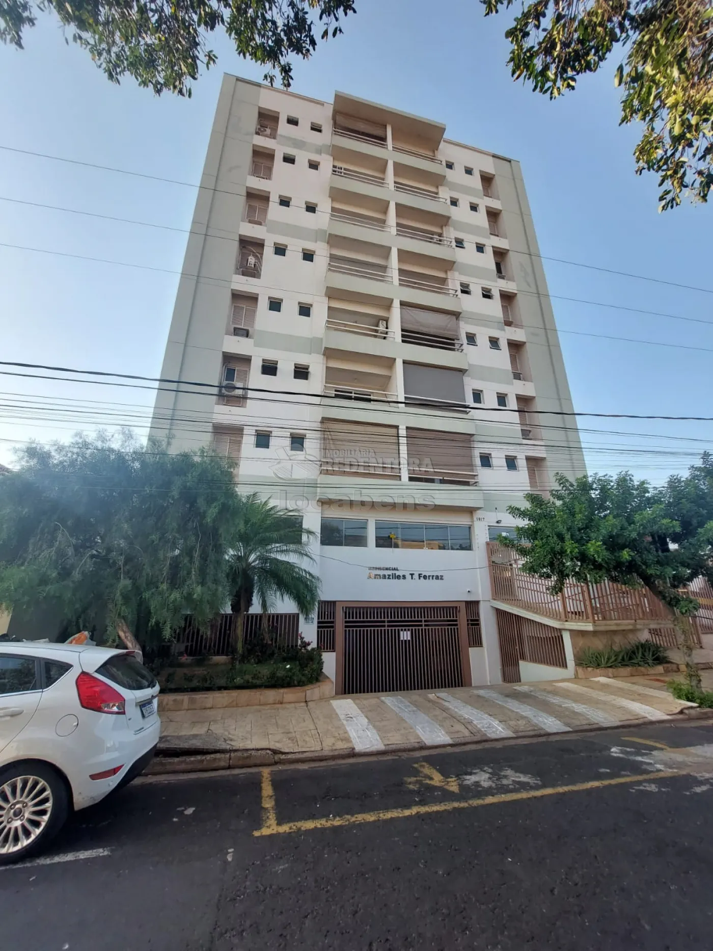 Comprar Apartamento / Padrão em São José do Rio Preto R$ 320.000,00 - Foto 1