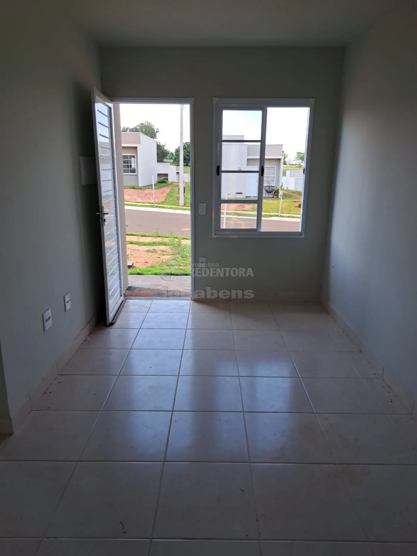 Alugar Casa / Condomínio em São José do Rio Preto apenas R$ 1.000,00 - Foto 1