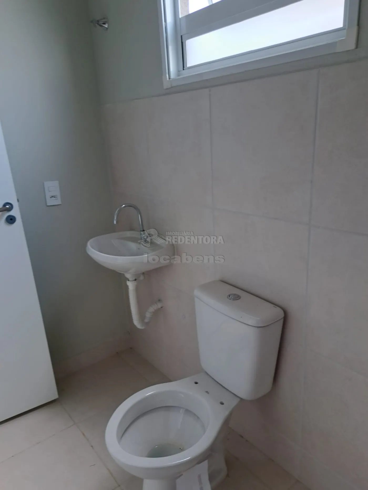 Alugar Casa / Condomínio em São José do Rio Preto apenas R$ 1.000,00 - Foto 4