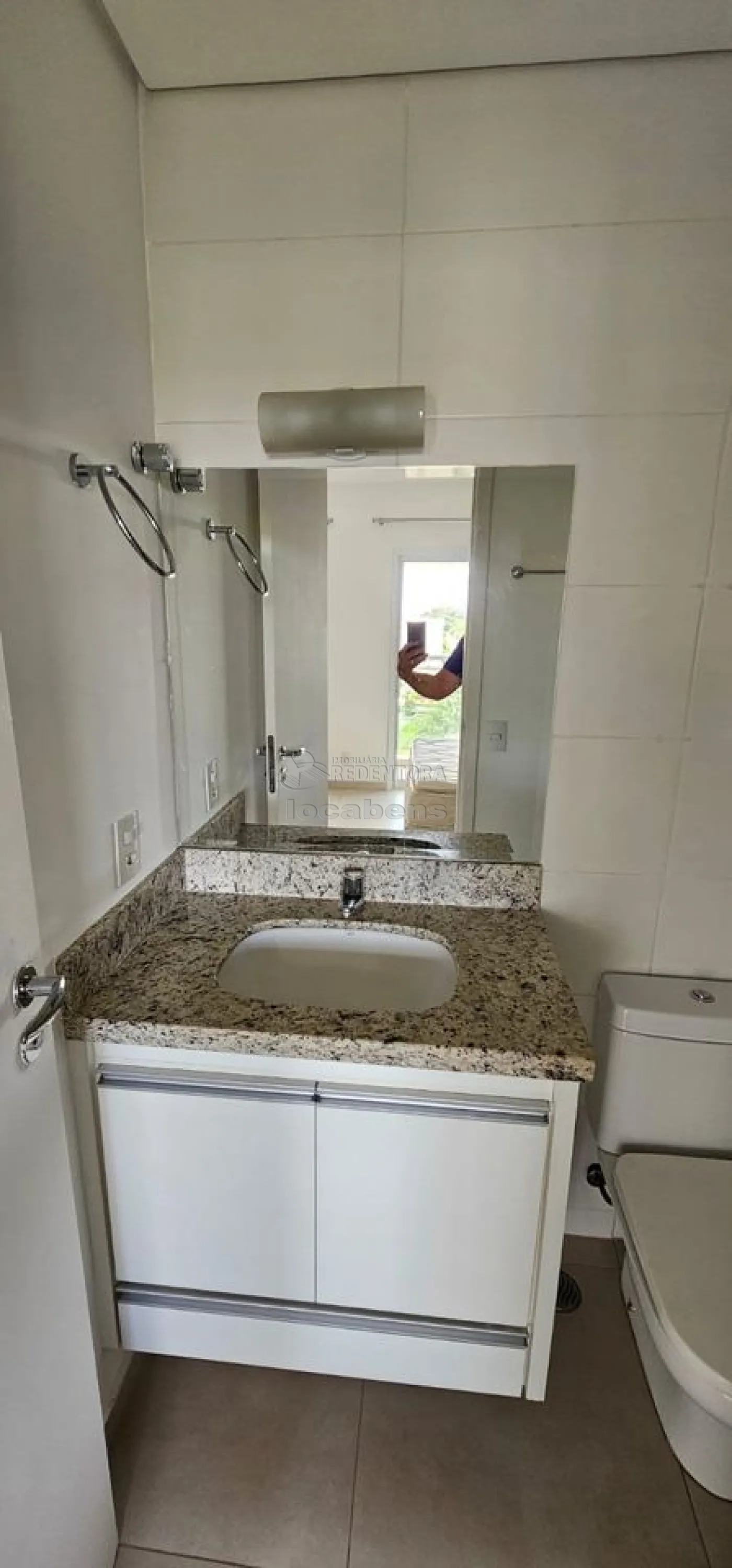 Alugar Apartamento / Padrão em São José do Rio Preto R$ 1.800,00 - Foto 2