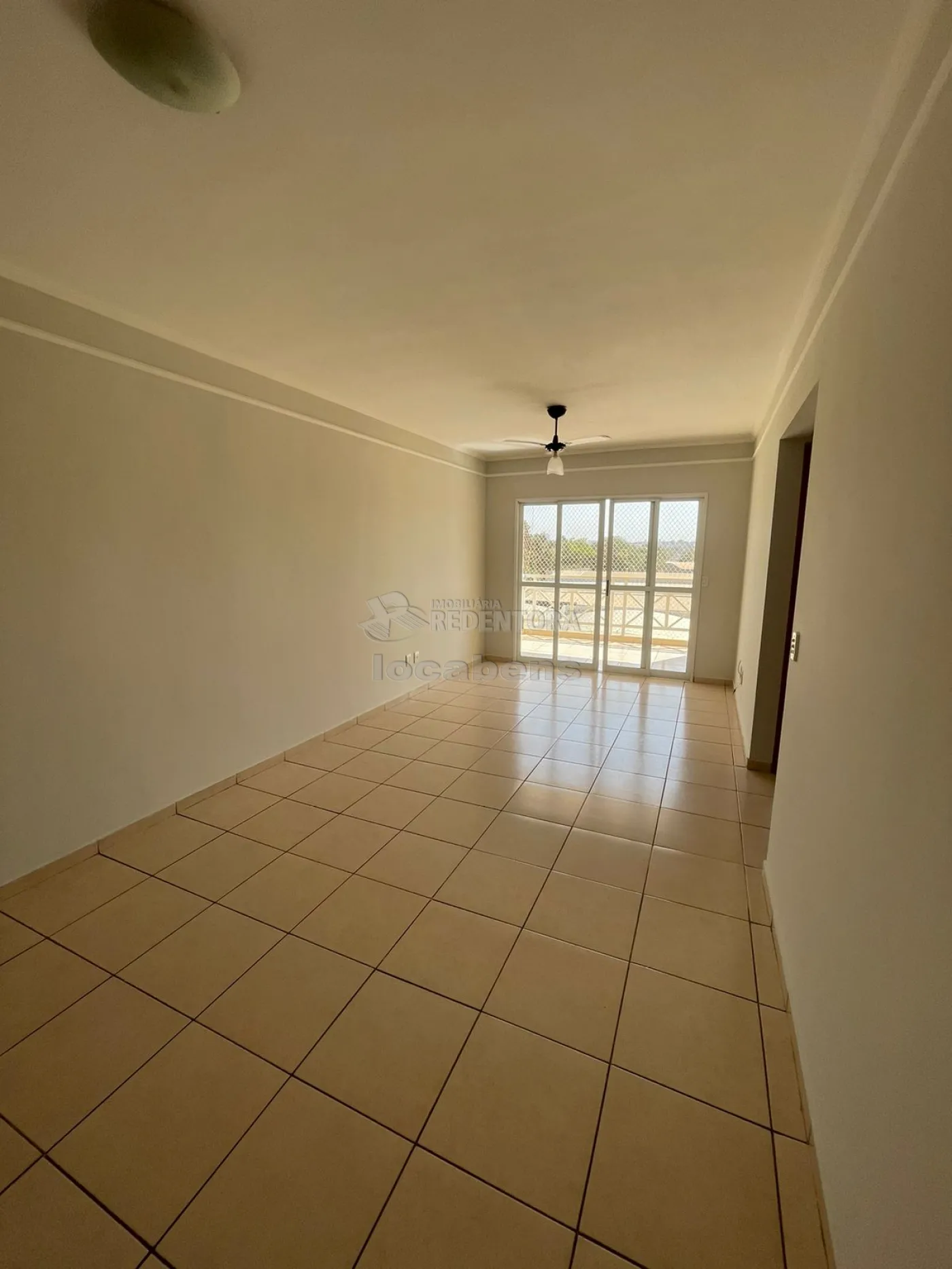 Comprar Apartamento / Padrão em São José do Rio Preto R$ 360.000,00 - Foto 3