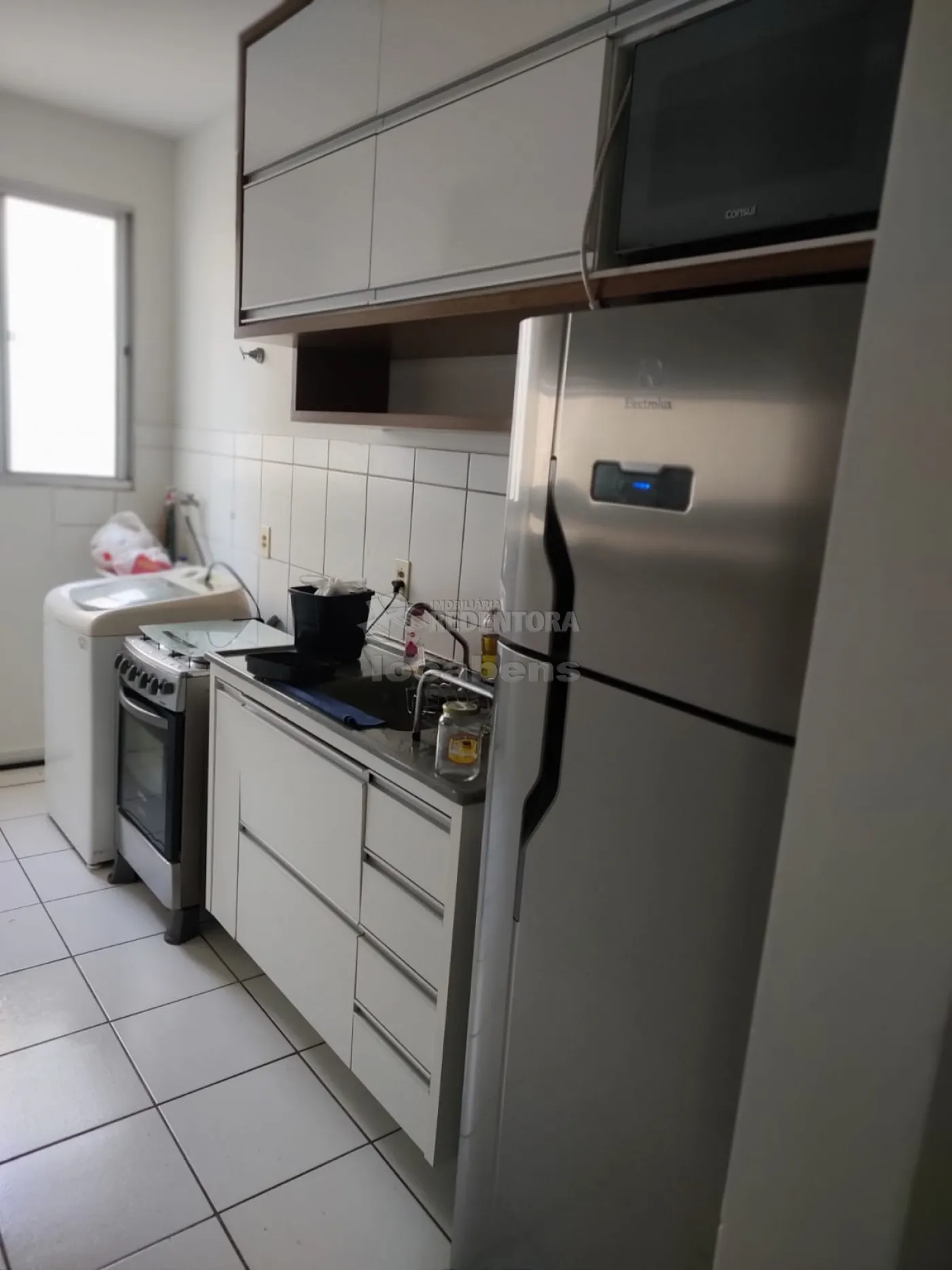 Alugar Apartamento / Padrão em São José do Rio Preto R$ 950,00 - Foto 1