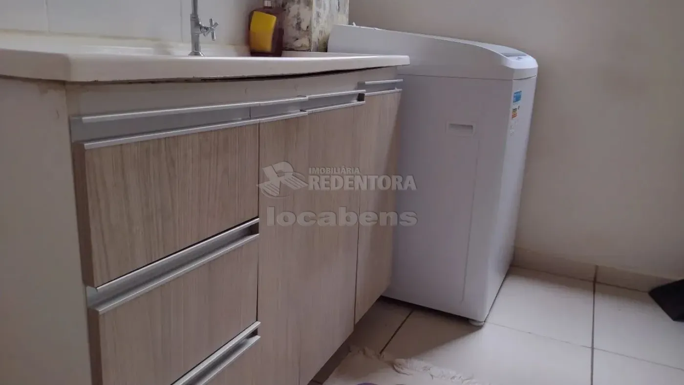 Comprar Apartamento / Padrão em São José do Rio Preto R$ 150.000,00 - Foto 2