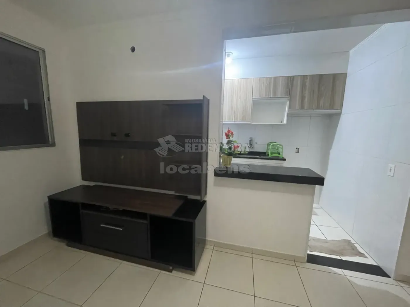 Alugar Apartamento / Padrão em São José do Rio Preto R$ 800,00 - Foto 4