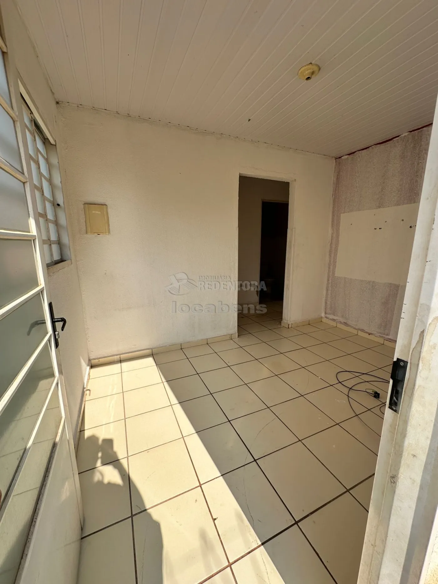 Comprar Casa / Padrão em São José do Rio Preto R$ 105.000,00 - Foto 3