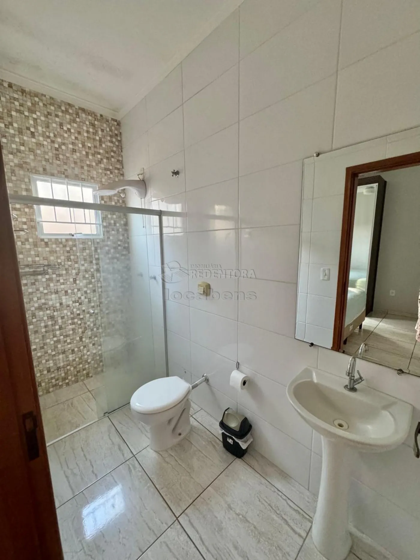 Comprar Casa / Padrão em São José do Rio Preto R$ 380.000,00 - Foto 5