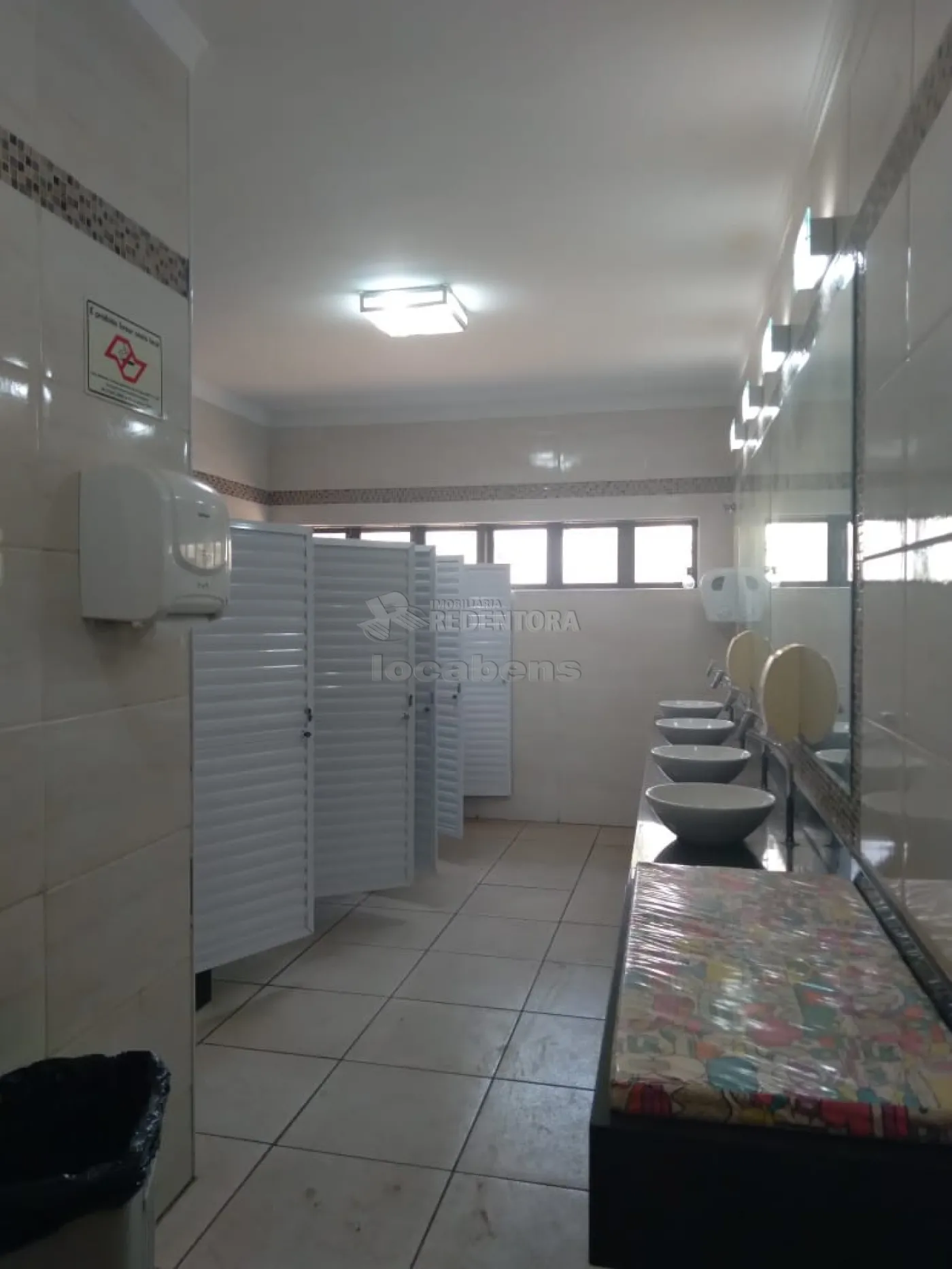 Alugar Comercial / Salão em São José do Rio Preto R$ 25.000,00 - Foto 8