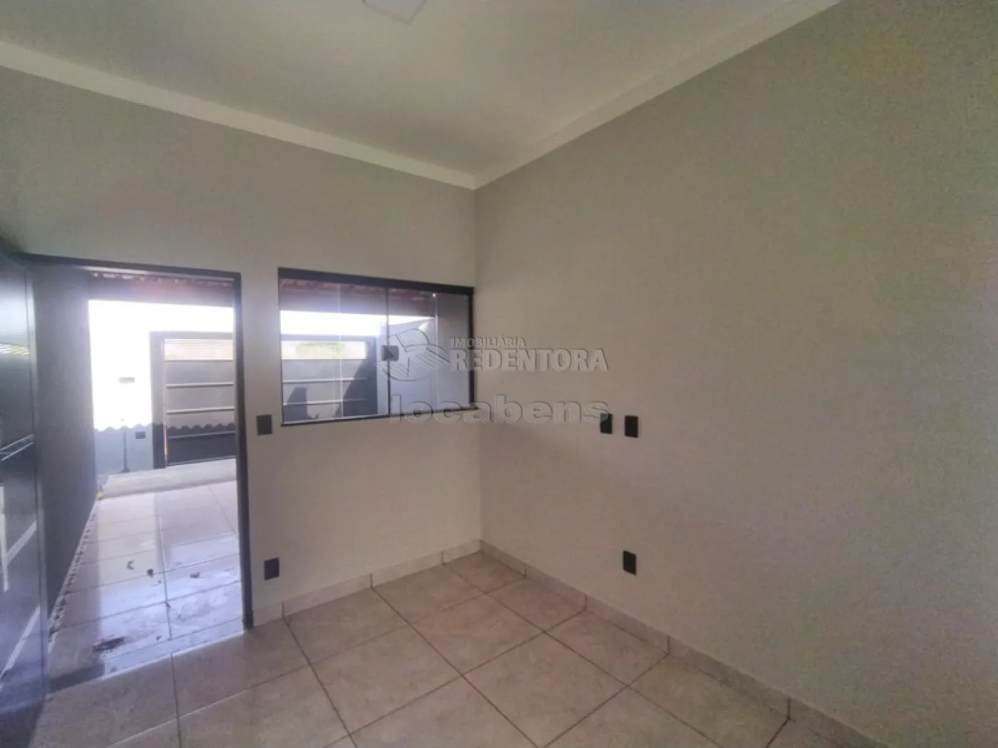 Alugar Casa / Padrão em São José do Rio Preto R$ 1.300,00 - Foto 6