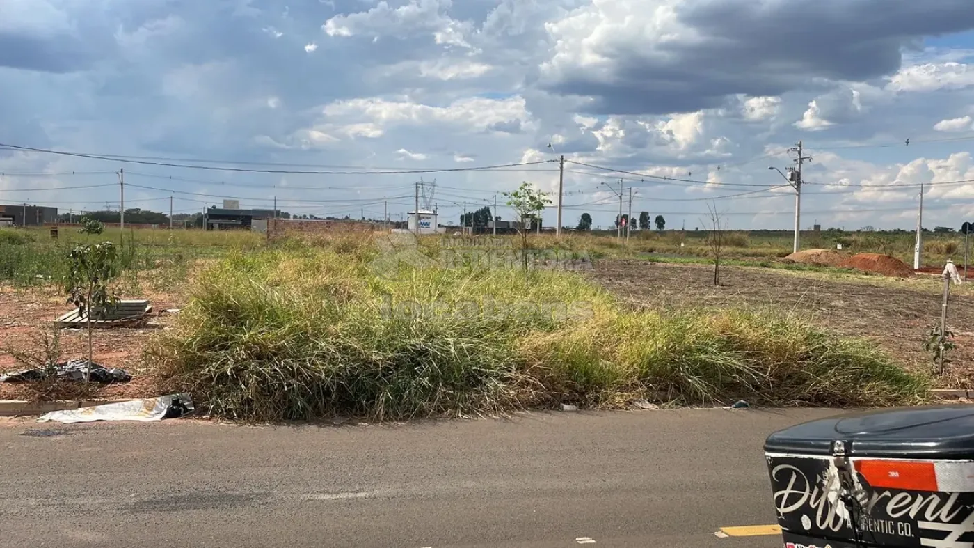 Comprar Terreno / Padrão em São José do Rio Preto R$ 140.000,00 - Foto 3