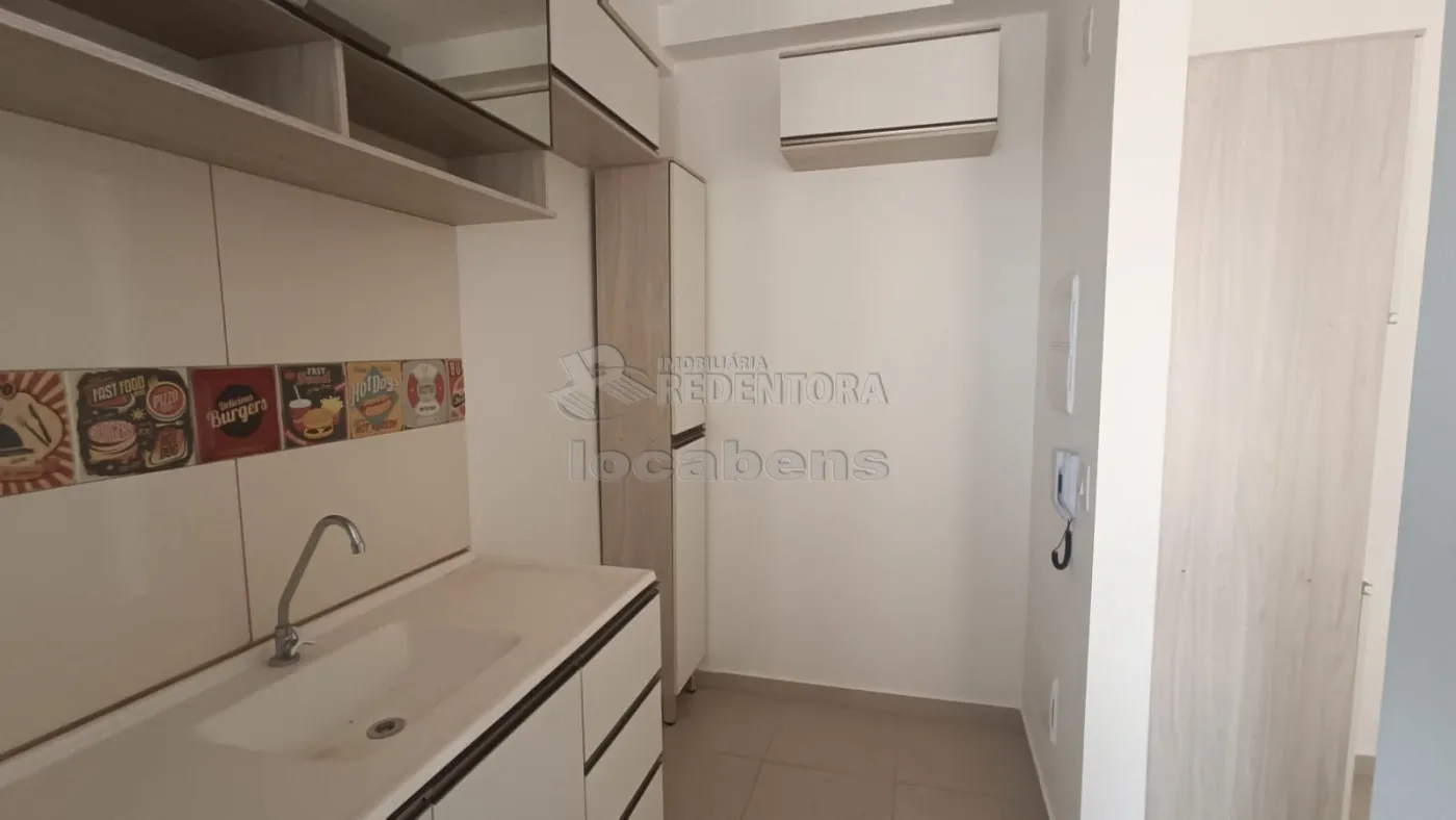 Alugar Apartamento / Padrão em São José do Rio Preto R$ 1.600,00 - Foto 14