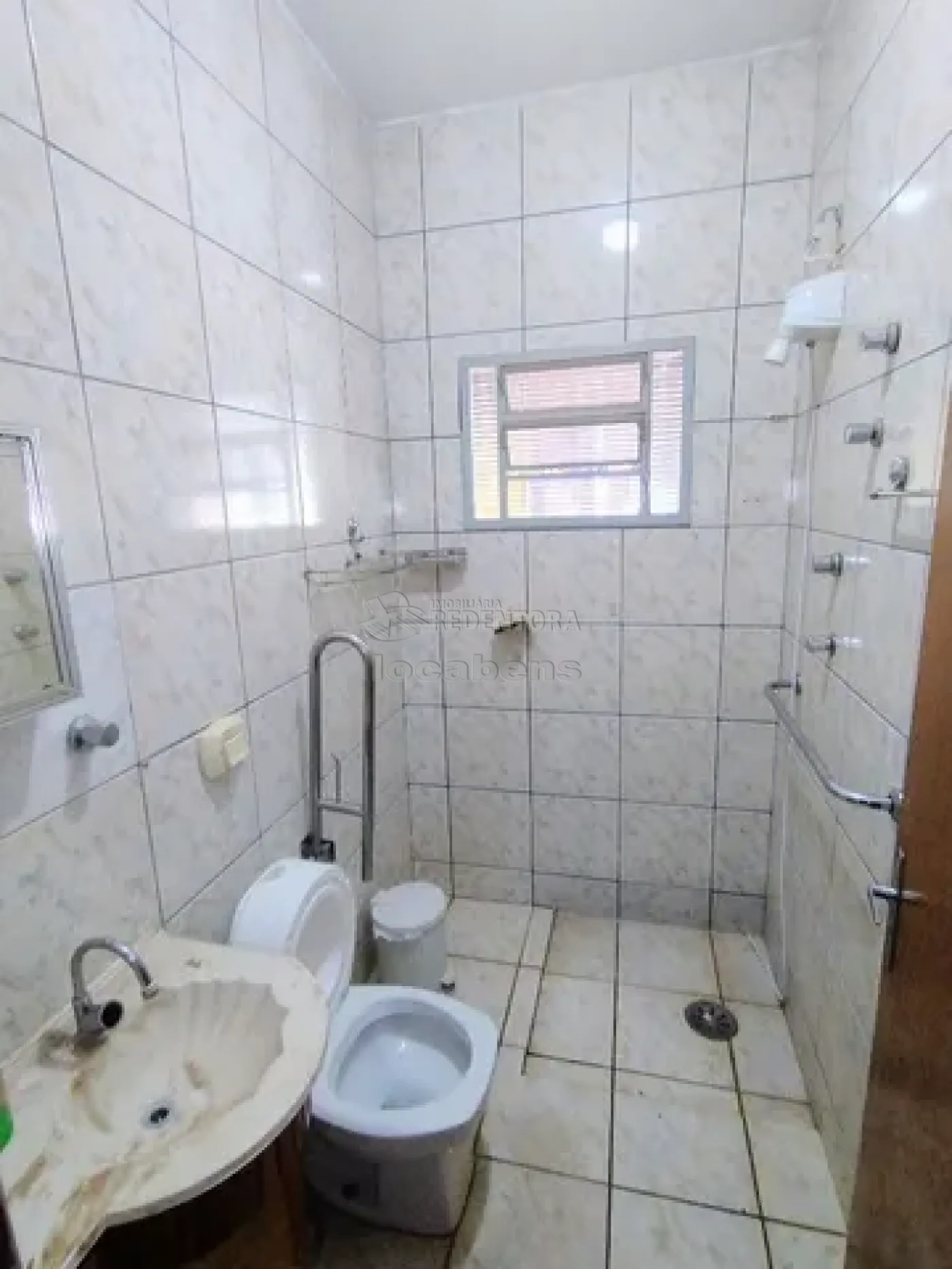 Casa à venda com 3 quartos, 220m² - Foto 15