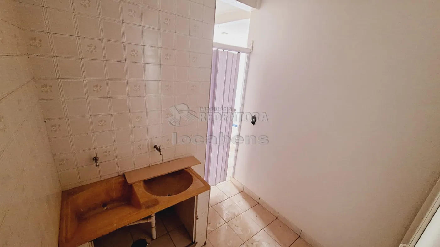 Alugar Casa / Padrão em São José do Rio Preto R$ 3.000,00 - Foto 17