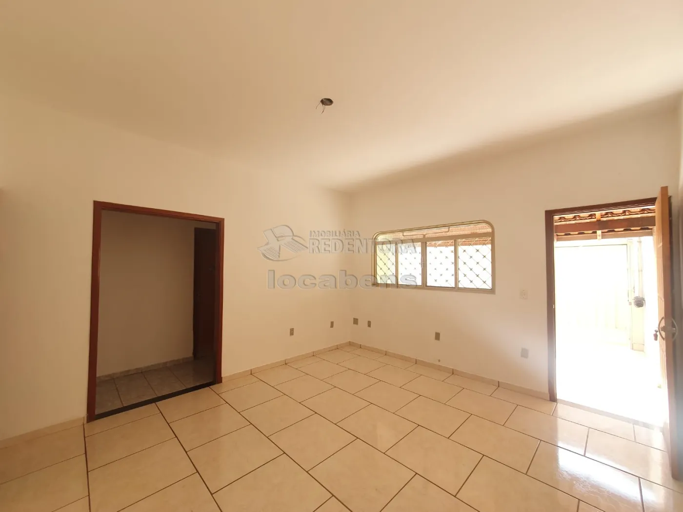 Comprar Casa / Padrão em São José do Rio Preto apenas R$ 235.000,00 - Foto 4