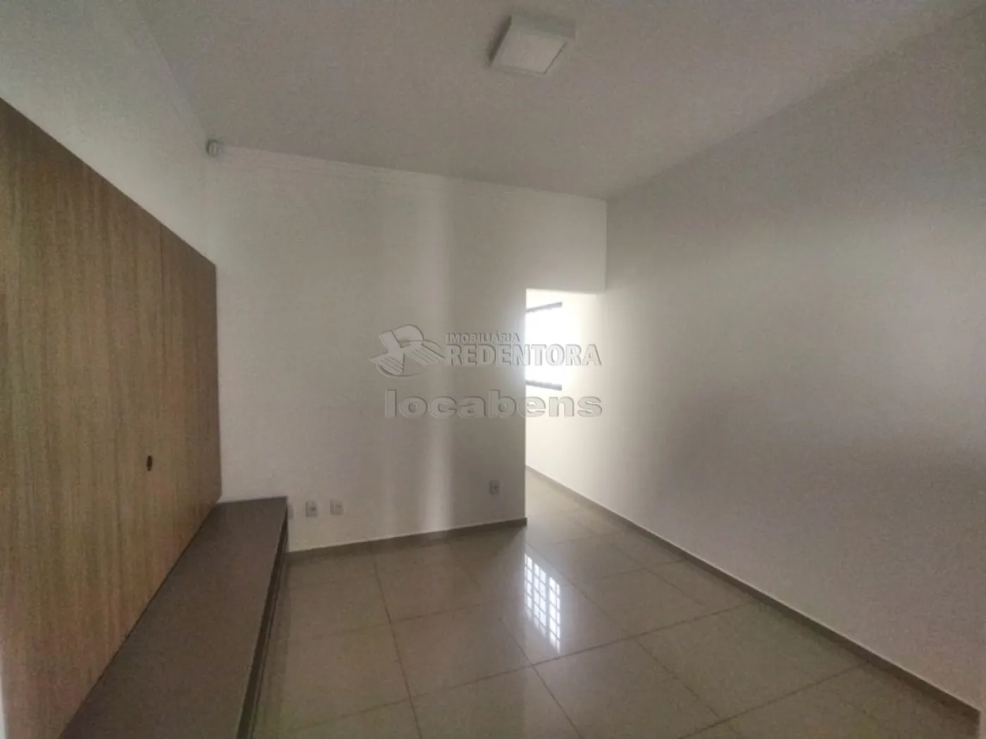 Comprar Casa / Padrão em São José do Rio Preto R$ 390.000,00 - Foto 6