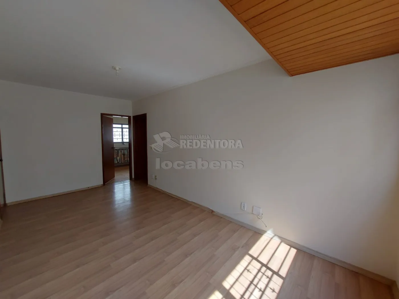 Comprar Apartamento / Padrão em São José do Rio Preto R$ 250.000,00 - Foto 2