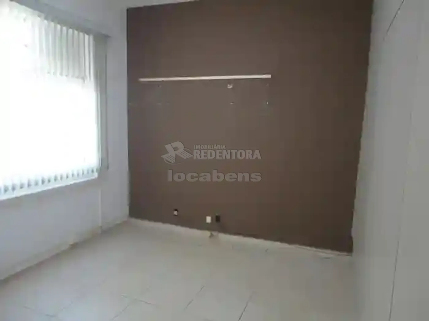 Alugar Comercial / Sala em São José do Rio Preto R$ 550,00 - Foto 2