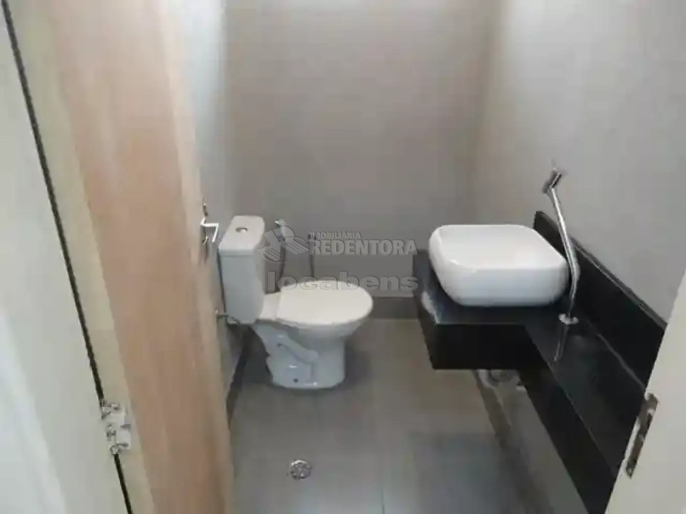 Alugar Comercial / Sala em São José do Rio Preto R$ 550,00 - Foto 3