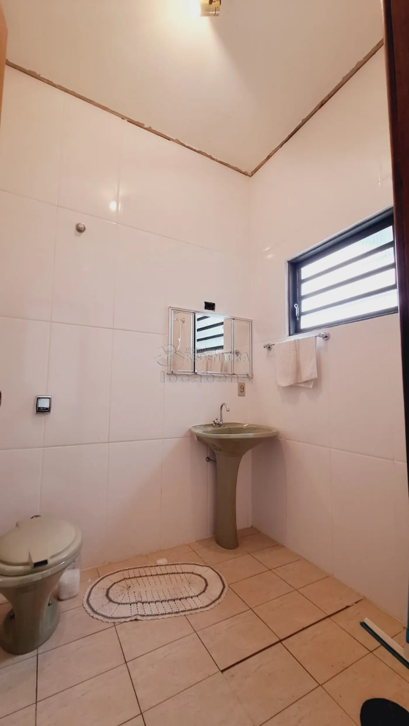 Alugar Casa / Padrão em São José do Rio Preto R$ 2.000,00 - Foto 10