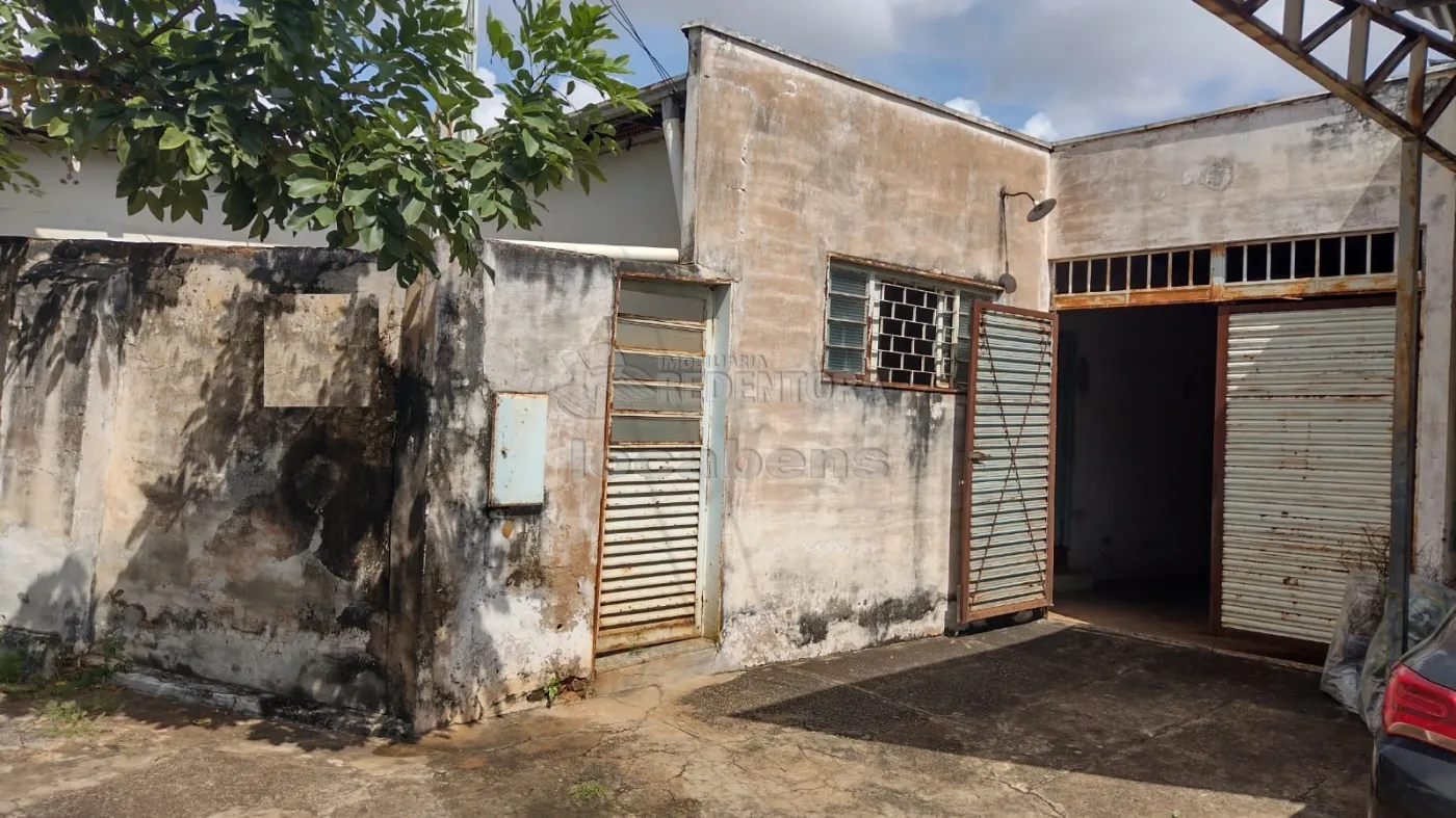 Comprar Casa / Padrão em São José do Rio Preto R$ 180.000,00 - Foto 1