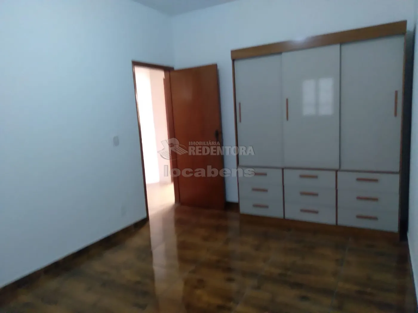 Alugar Casa / Padrão em São José do Rio Preto R$ 2.800,00 - Foto 5