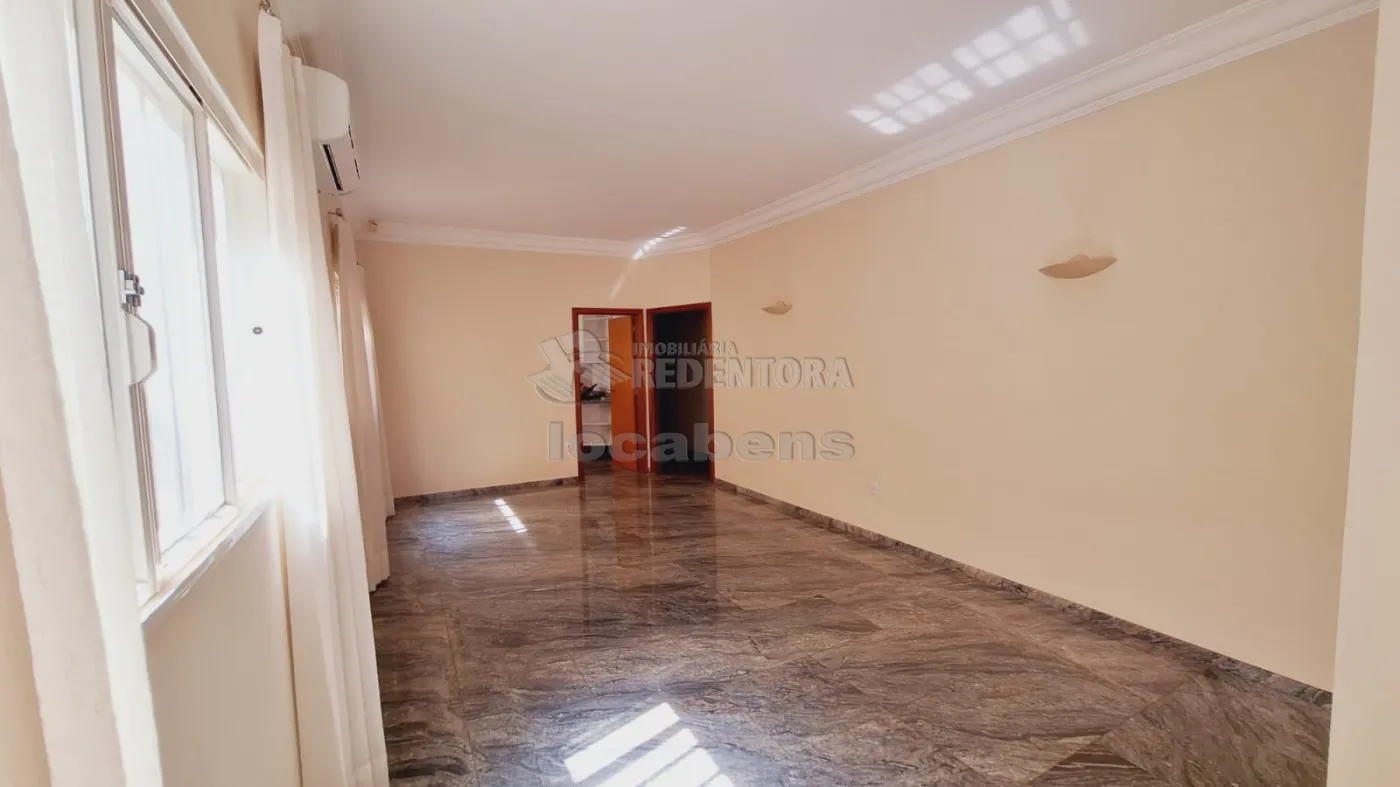 Alugar Casa / Padrão em São José do Rio Preto R$ 5.000,00 - Foto 9