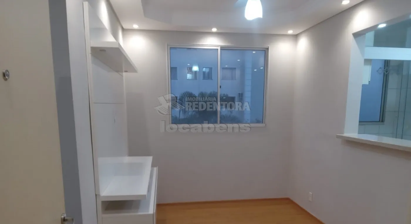 Comprar Apartamento / Padrão em São José do Rio Preto apenas R$ 225.000,00 - Foto 1