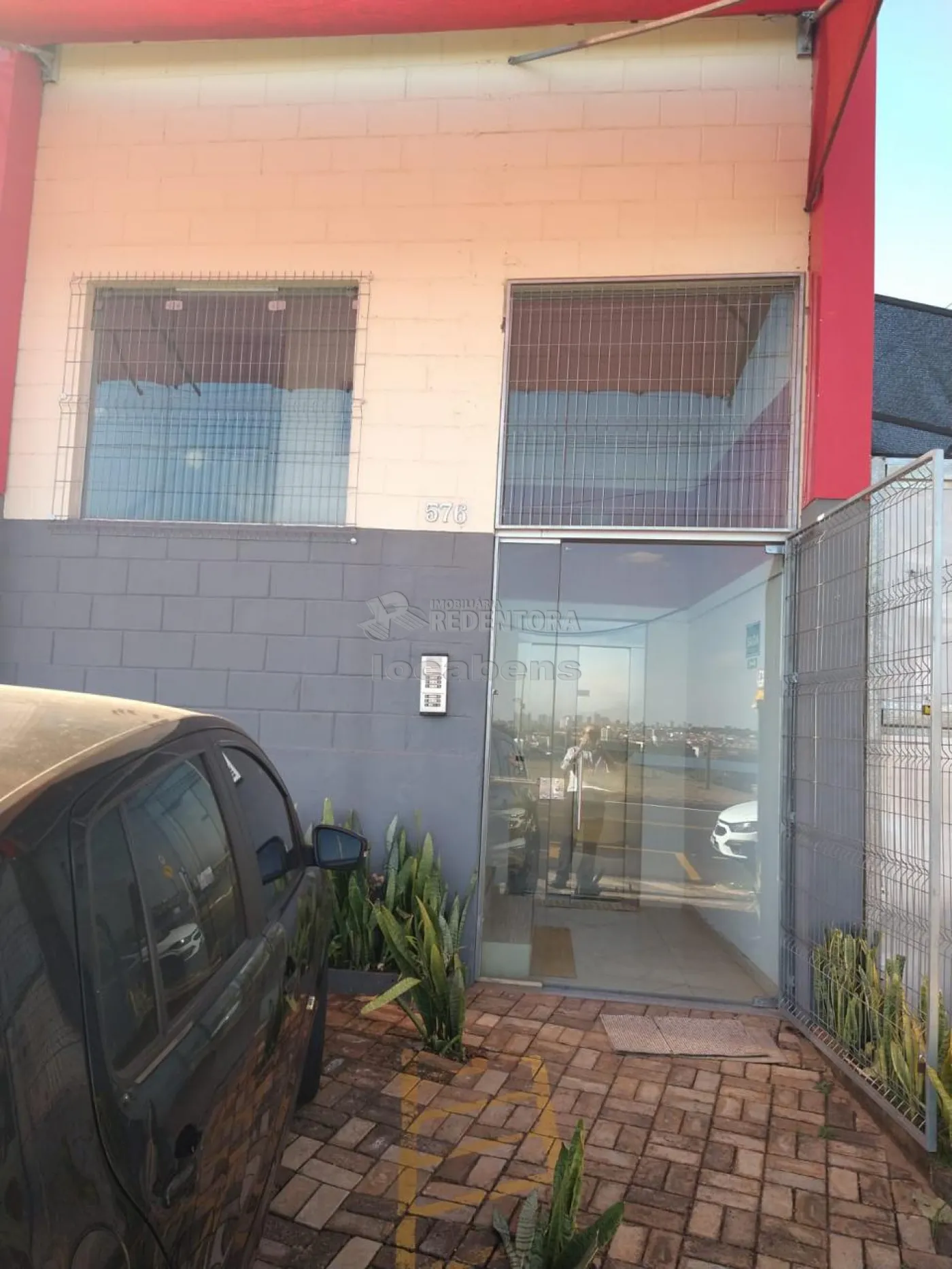 Alugar Comercial / Sala em São José do Rio Preto R$ 1.150,00 - Foto 4