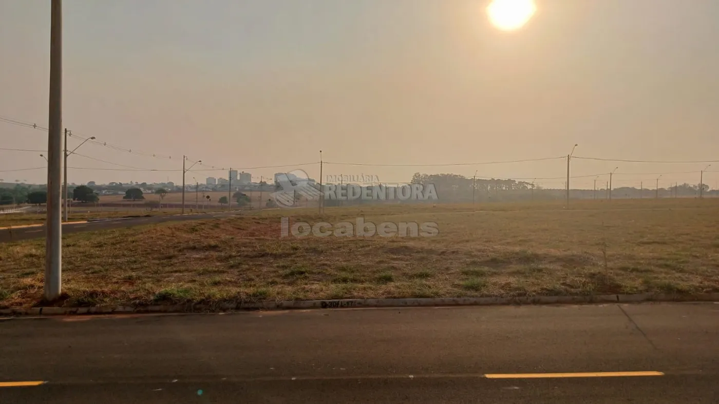 Comprar Terreno / Condomínio em São José do Rio Preto R$ 330.000,00 - Foto 1